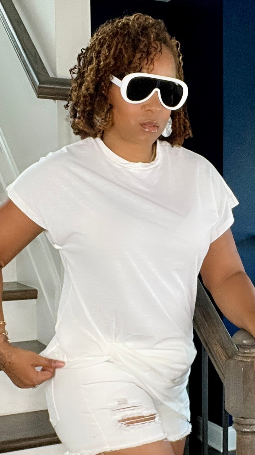 LG Batwing Sleeve Twist Front Tee