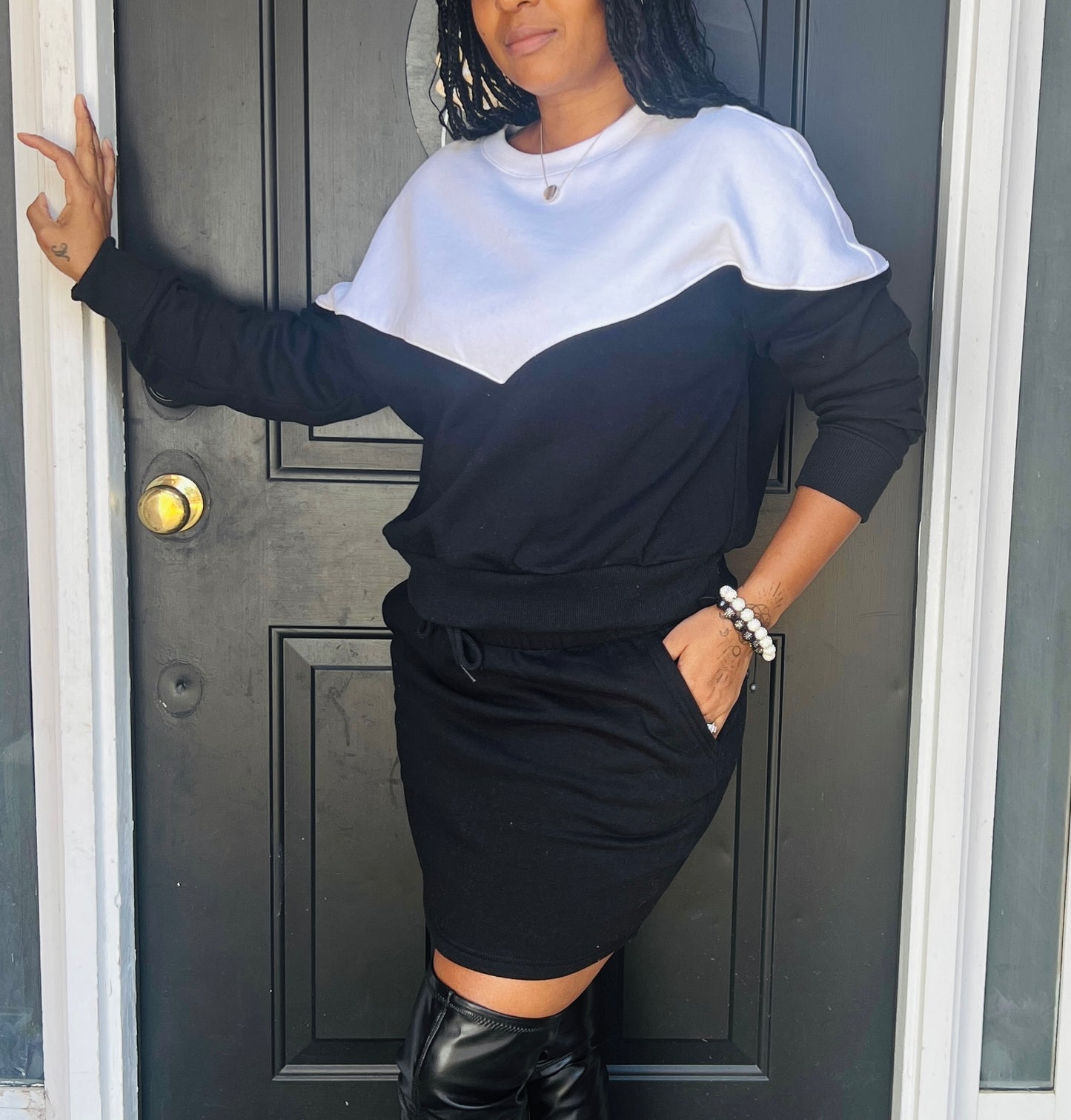 Fleece drawstring skirt in black