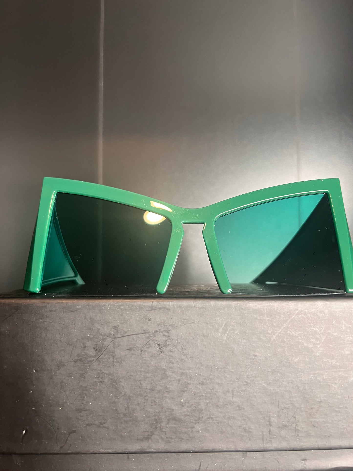 LG Sharp Triangle Sunnies