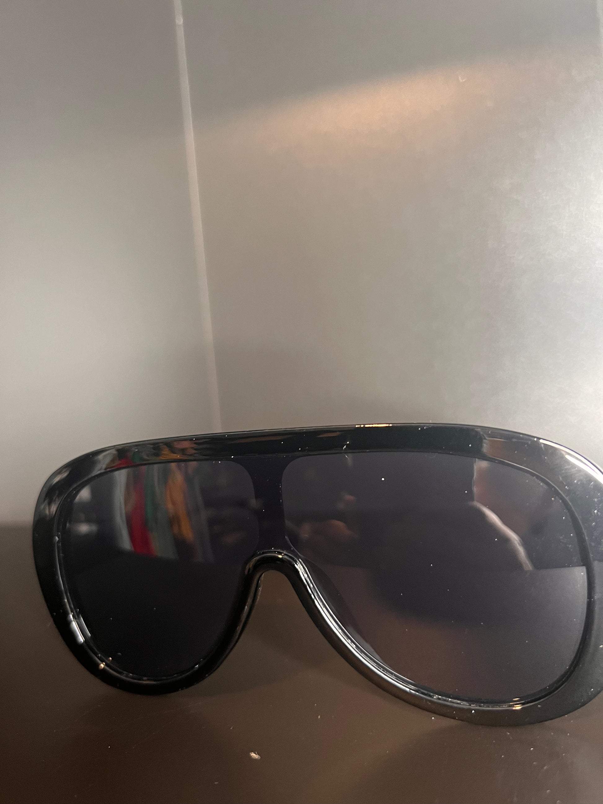 Curved Sunglasses 