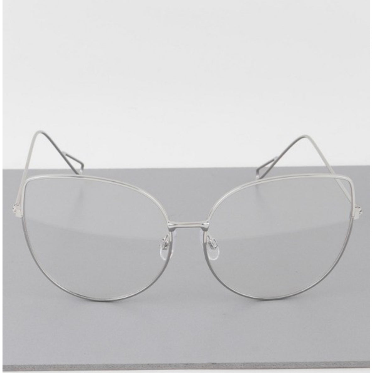 Rounded Cateye Eyeglasses in Silver
